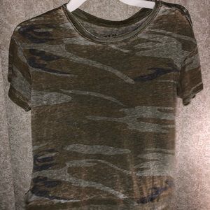Camo crop top